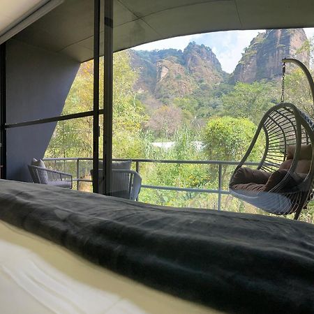 Bajo La Montana Hotel Tepoztlan Luaran gambar